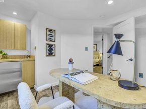 4536 West St, Oakland CA 94608
