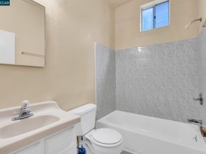 2150 35Th Ave, Oakland CA 94601