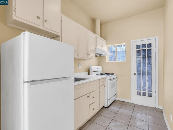 2150 35Th Ave, Oakland CA 94601
