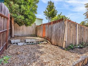 2150 35Th Ave, Oakland CA 94601