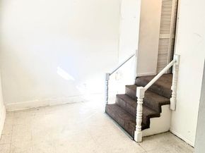 2823 S La Salle Ave, Los Angeles CA 90018