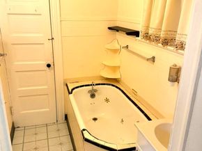 2823 S La Salle Ave, Los Angeles CA 90018