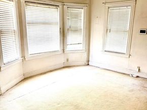 2823 S La Salle Ave, Los Angeles CA 90018