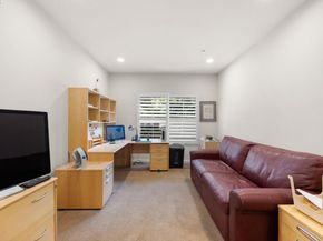 1133 Douglas Avenue 3, Burlingame CA 94010