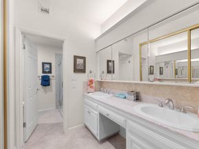 1133 Douglas Avenue 3, Burlingame CA 94010