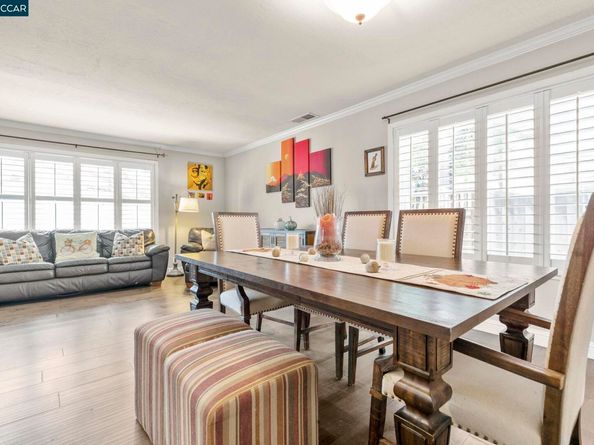 4493 Sweet Shrub Ct, Concord CA 94521