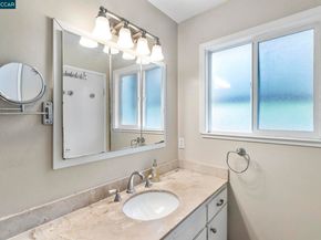 4493 Sweet Shrub Ct, Concord CA 94521