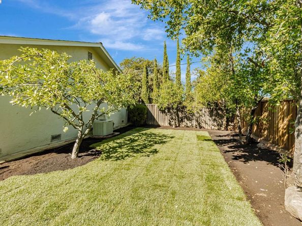 1768 Karameos Ct, Sunnyvale CA 94087