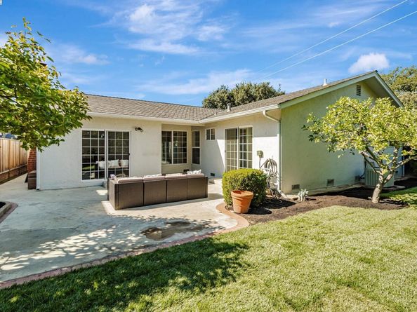 1768 Karameos Ct, Sunnyvale CA 94087