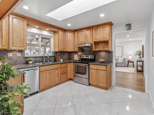 1768 Karameos Ct, Sunnyvale CA 94087