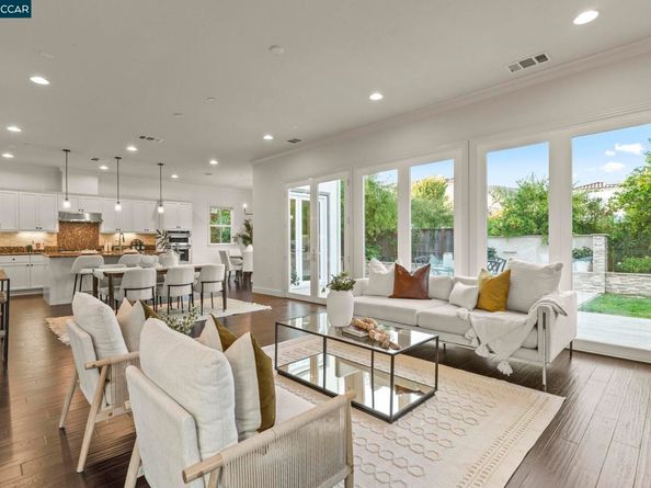 406 Glastonbury Ct, San Ramon CA 94582