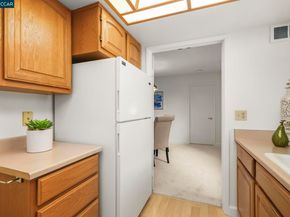 975 Terra California Dr 2, Walnut Creek CA 94595