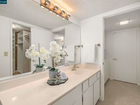 975 Terra California Dr 2, Walnut Creek CA 94595