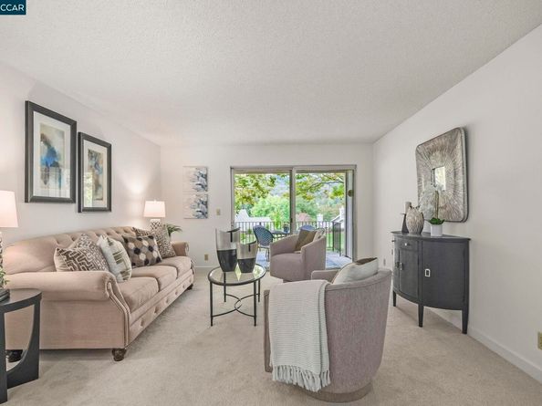 975 Terra California Dr 2, Walnut Creek CA 94595