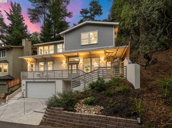 6868 Moore Dr