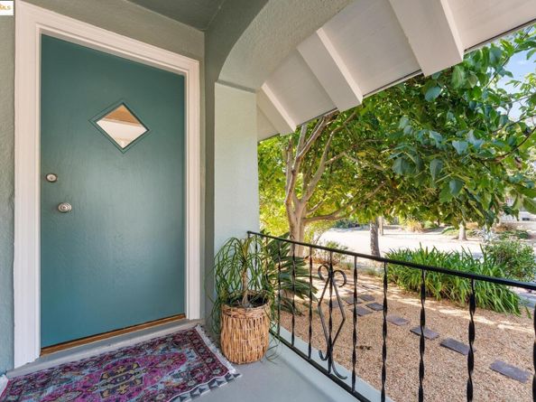 805 57Th St, Oakland CA 94608