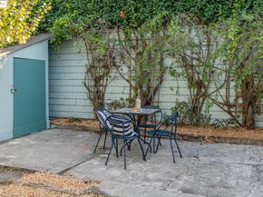 805 57Th St, Oakland CA 94608