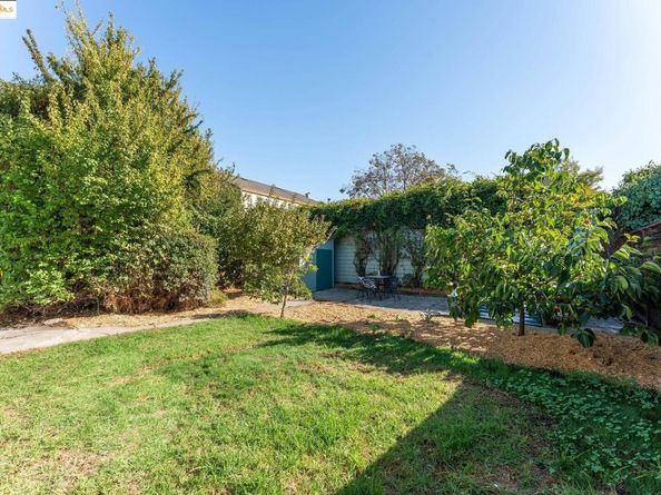 805 57Th St, Oakland CA 94608