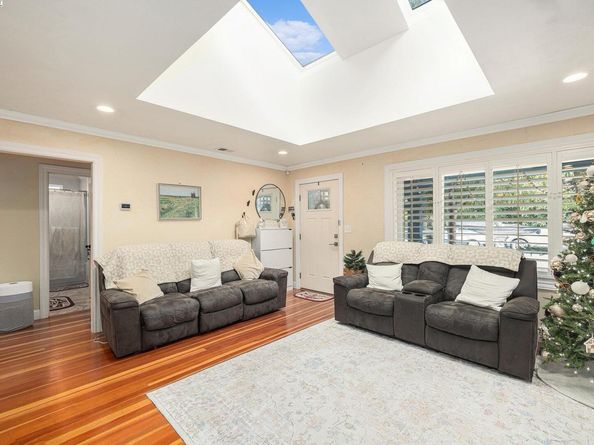 2036 brookside Dr, San Pablo CA 94806