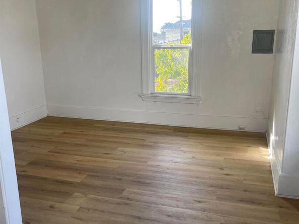 2212 17Th Ave, Oakland CA 94606