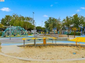 6586 Sierra Ln, Dublin CA 94568