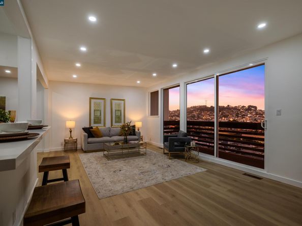 657 Silver Ave, San Francisco CA 94134