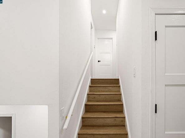 657 Silver Ave, San Francisco CA 94134