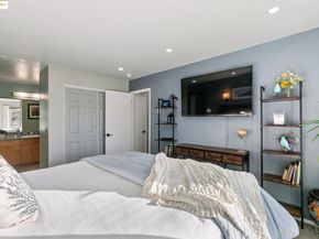 184 Schooner Ct, Richmond CA 94804