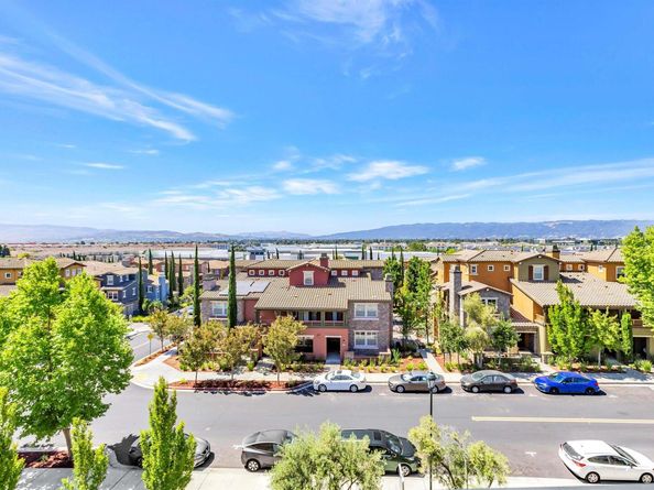 3493 Capoterra Way, Dublin CA 94568