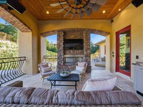 8 Quiet Country Lane, Danville CA 94526