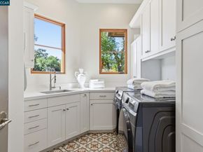 8 Quiet Country Lane, Danville CA 94526