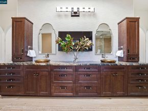 8 Quiet Country Lane, Danville CA 94526