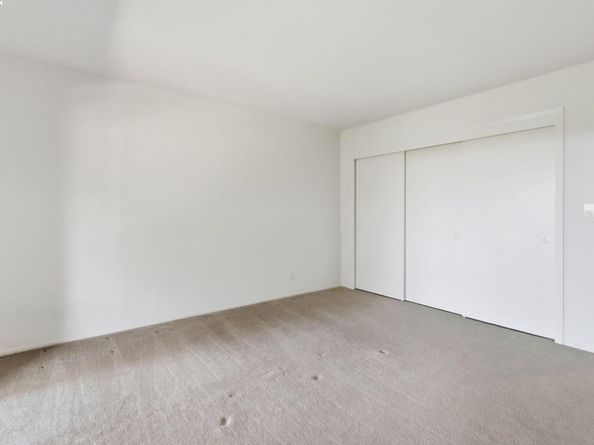 407 Wovenwood, Orinda CA 94563