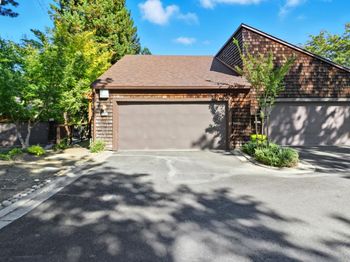 407 Wovenwood