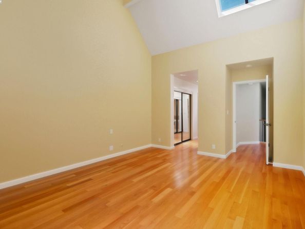 407 Wovenwood, Orinda CA 94563