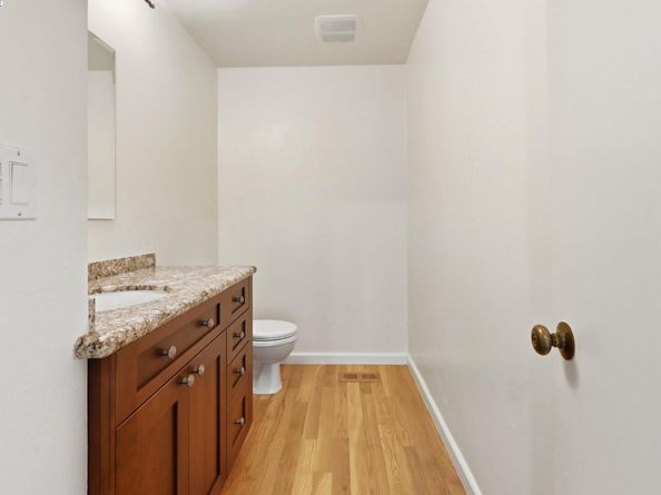 407 Wovenwood, Orinda CA 94563