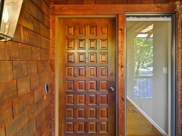 407 Wovenwood, Orinda CA 94563