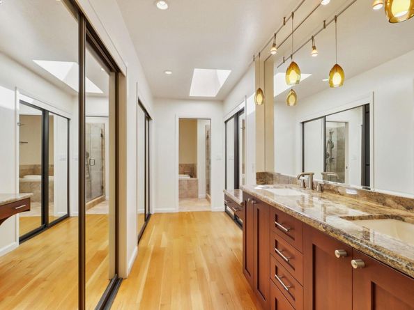 407 Wovenwood, Orinda CA 94563