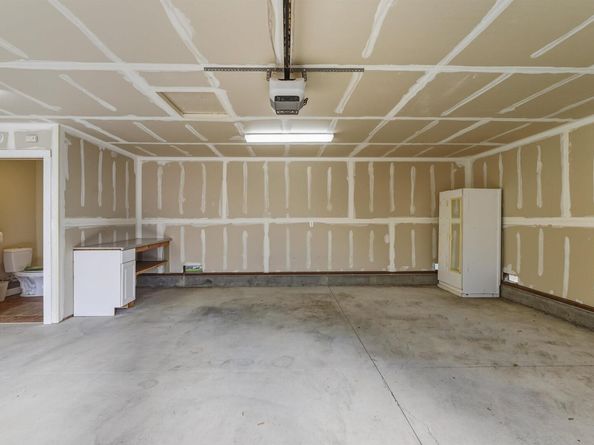 874 52Nd St, Oakland CA 94608