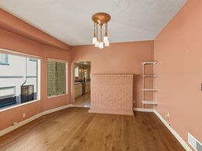 874 52Nd St, Oakland CA 94608