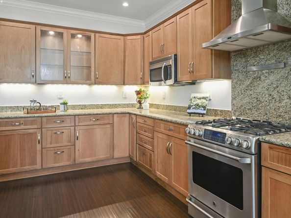 2520 Canyon Lakes Dr, San Ramon CA 94582
