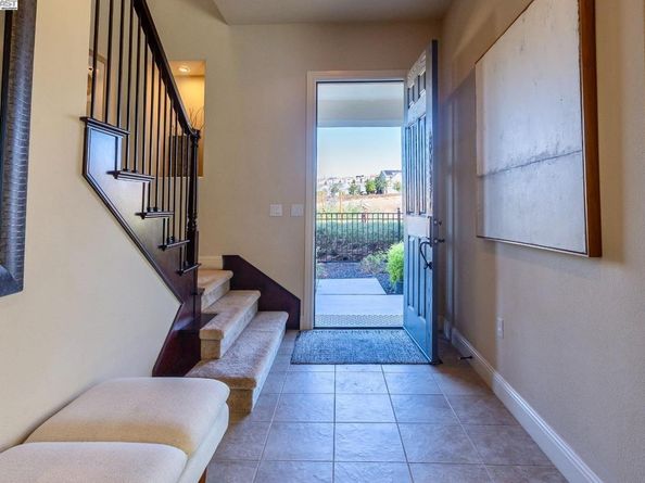 4456 Sunset View Dr, Dublin CA 94568