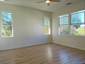 1150 Summer Ln, Richmond CA 94806