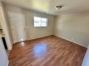 10538 Creekside Cir, Oakland CA 94603
