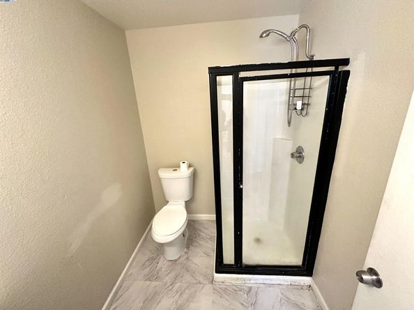 10538 Creekside Cir, Oakland CA 94603