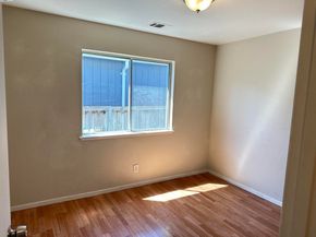 10538 Creekside Cir, Oakland CA 94603
