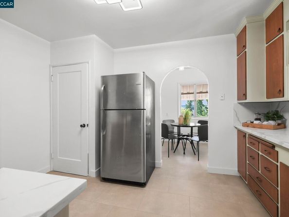 1377 E 32nd, Oakland CA 94602