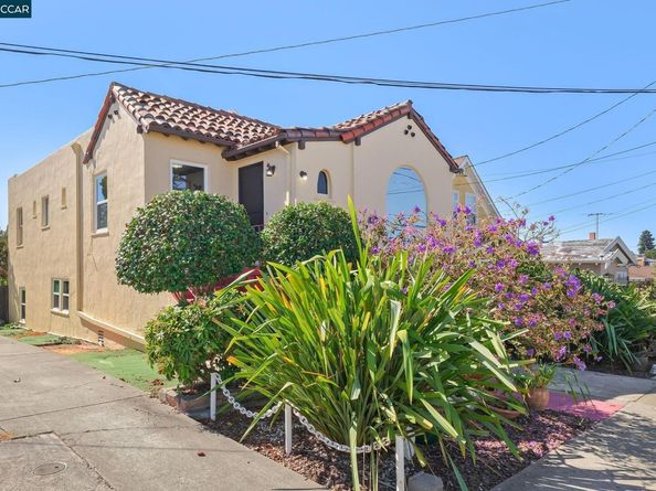 1377 E 32nd, Oakland CA 94602