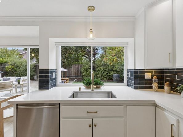 1839 Kofman Pkwy, Alameda CA 94502