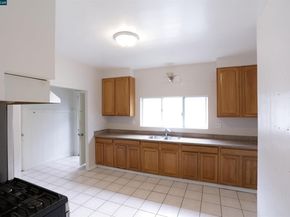 1538 Ashby, Berkeley CA 94703